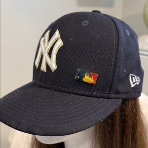Yankees Baseball Cap with Logo Pin New Era Fifty 59 brand 100% Wool